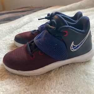 Toddler boys Nike basketball shoes